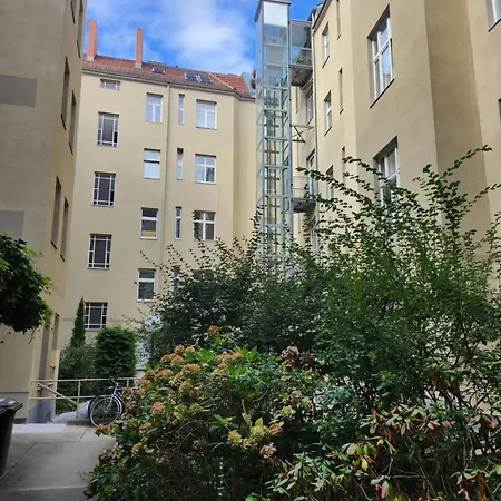 Design Mit Loftfeeling In Charlottenburg *