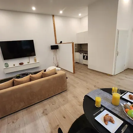 Design Mit Loftfeeling In Charlottenburg Lägenhet Berlin